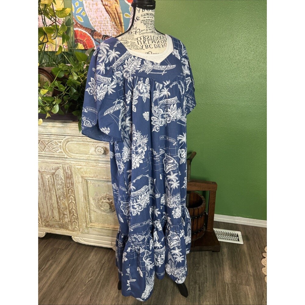 Vintage Winnie Fashion 2XL Hawwian Dress